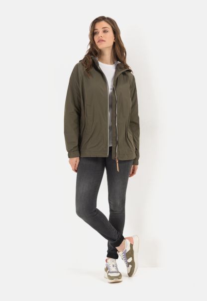 Windbreaker Made From Recycled Polyester Camel Active Womenswear Jackets & Vests Promo Khaki