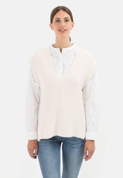 Pullover & Cardigans Camel Active Womenswear Knitted Jumper With V-Neck Hot Creme